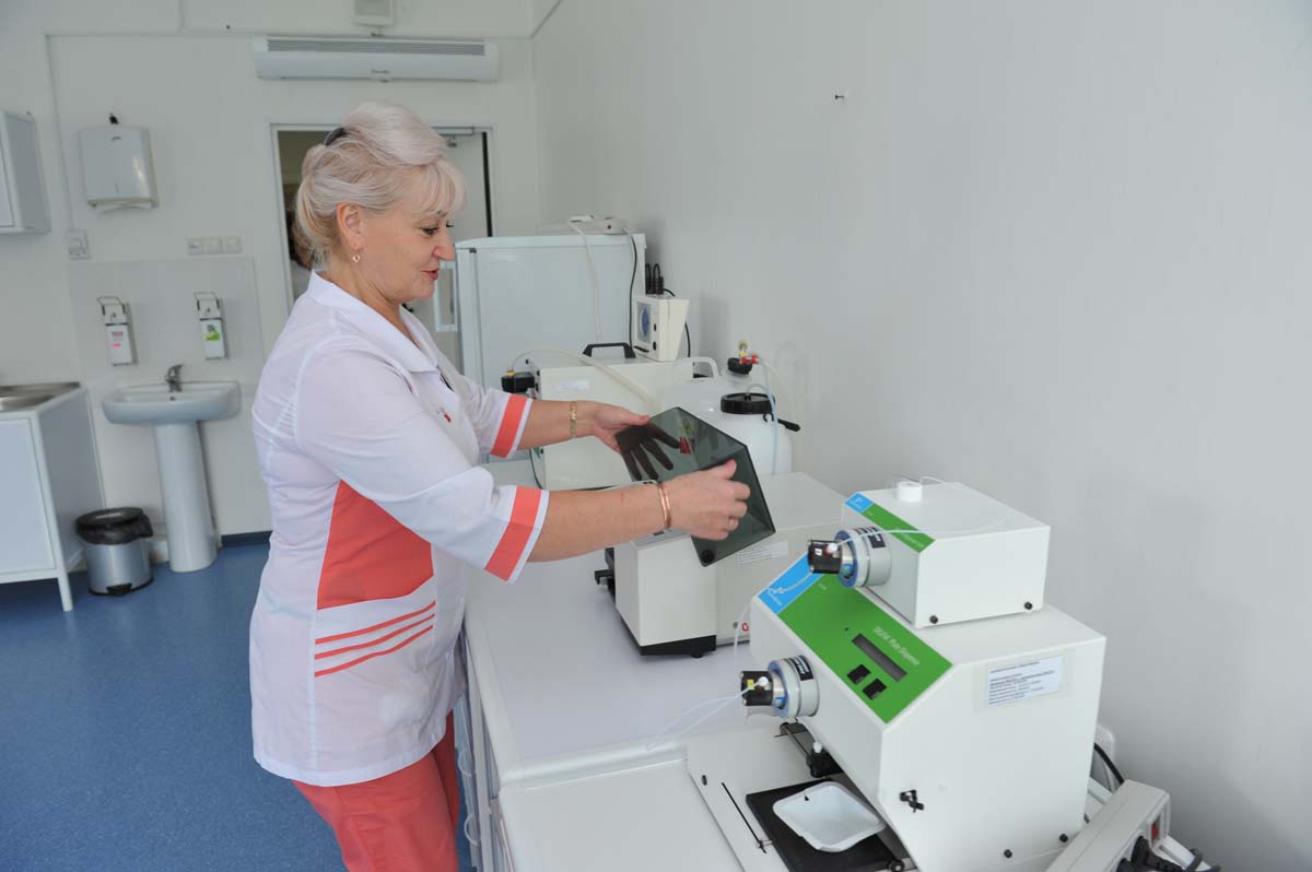 Nadezhda Kruchinkina - laboratory assistant doctor